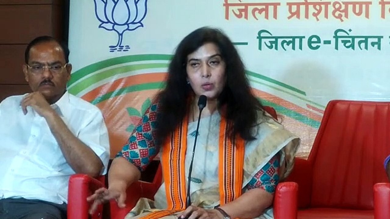 आपातकाल की 46वीं वर्षगांठ पर सांसद सरोज पांडेय ने कहा - छत्तीसगढ़ में भी उसी मनोवृत्ति की सरकार