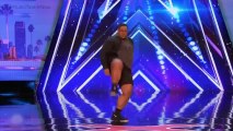 Ce jeune homme qui danse va vraiment vous impressionner