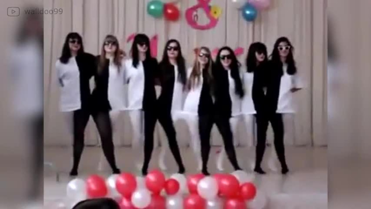 Emma Watson obtient la première récompense non genrée du cinéma