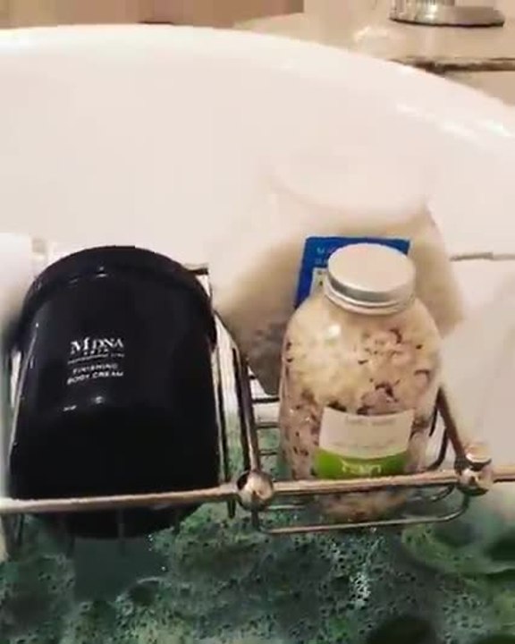 Madonna et son bain au basilic