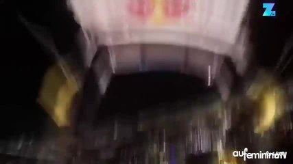 À Las Vegas, des base jumpers deviennent des comètes !