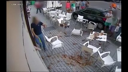 Un balcon s’effondre sur une terrasse