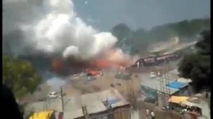 Incendie sur un stand de feuxd’artifice