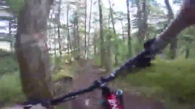 Un parcours de VTT en vision subjective