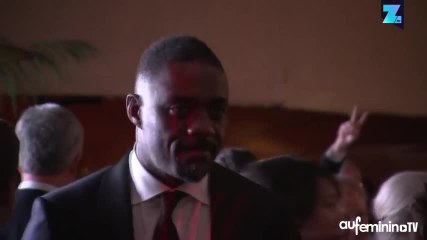 Tom Hiddleston se fait taquiner par Hemsworth et Elba !