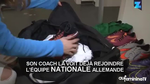 À 13 ans, Nola est une jeune prodige du football