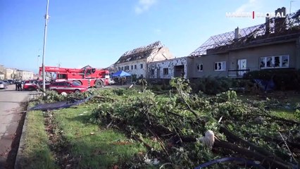 Çekya'yı kasırga vurdu.. 3 kişi öldü, 1 Türk tır şoförü yaralandı