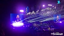 Céline Dion annonce le score des Bleus en plein concert