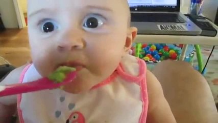Cette petite fille n’aime pas l’avocat