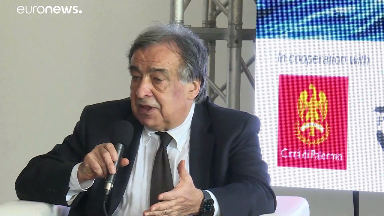 Palermo, I sindaci della Conferenza delle Città: "Salviamo i migranti"