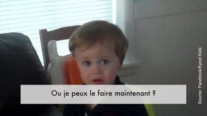 Ce petit garçon est terrifié par le bruit de l’aspirateur