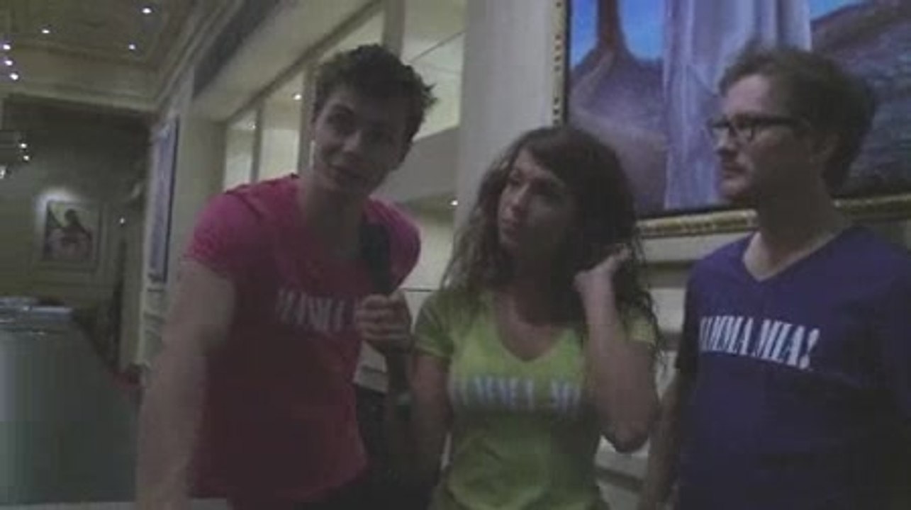Mamma Mia ! fête ses 1 an en vidéo