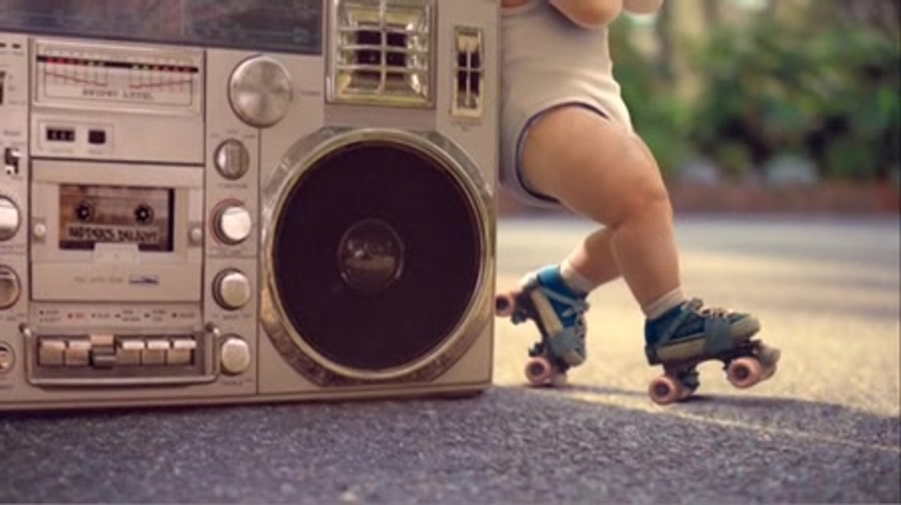 Pub Evian 2009 : Les roller babies d'Evian