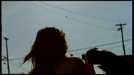 Clip Still a weirdo - KT Tunstall