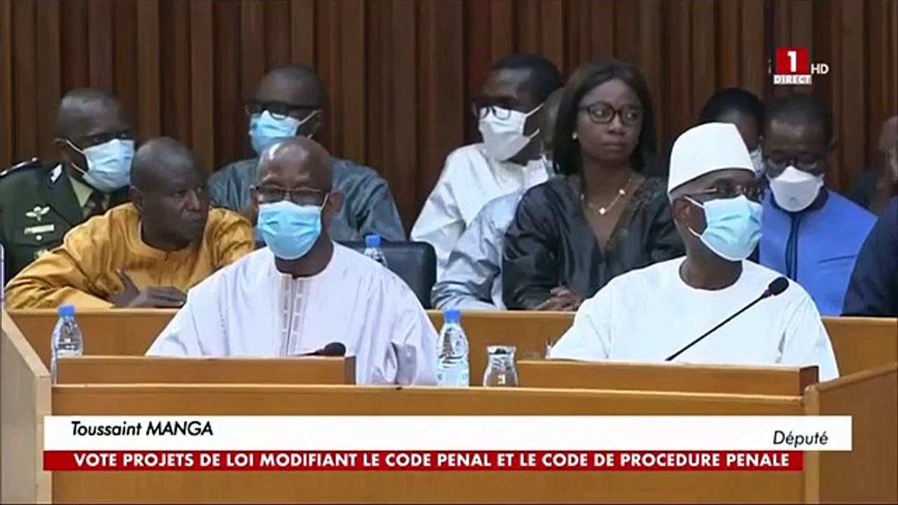 Toussaint Manga : " Macky Sall qui veut briguer son 3 e mandats cherche des garde-fous pour empêcher le refus des Sénégalais"