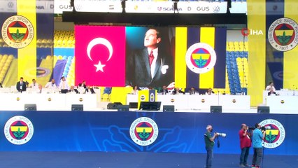 Fenerbahçe Genel Kurulu’nda gerginlik