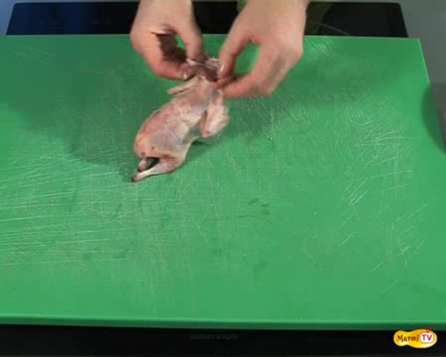 Désosser une caille : technique en vidéo pour bien désosser une caille
