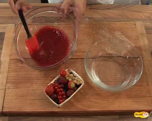 Download Video: Recette vidéo pour une mousse de fruits réussie