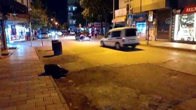 ELAZIĞ - Bingöl'de 5,2 büyüklüğünde meydana gelen deprem Elazığ'da da hissedildi