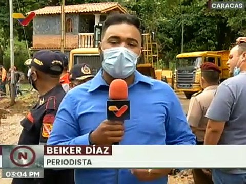 Gobierno de Caracas atiende a familias afectadas por el desbordamiento de la quebrada Aguachina en Macarao