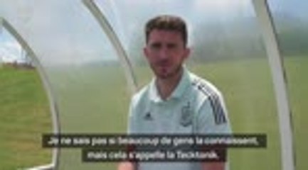 8es - Laporte : "La Tecktonik, je la dansais quand j'était petit"