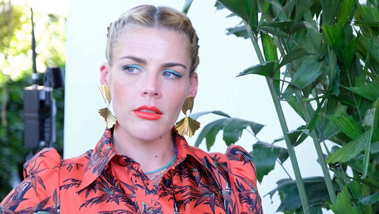 Busy Philipps Weighs In on Seth Rogen and James Franco Split | THR News