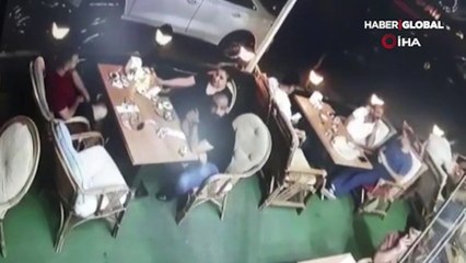 Bingöl'deki deprem güvenlik kameralarına yansıdı