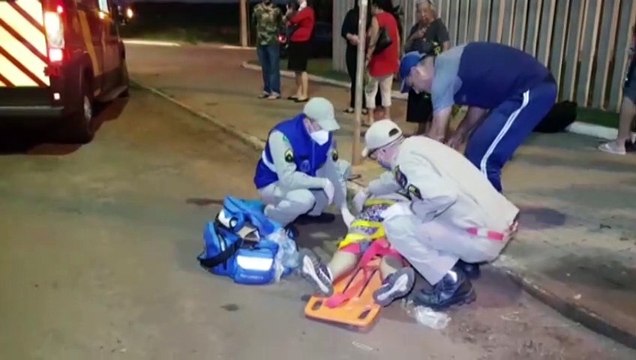 Mulher fica ferida ao ser atingida por ciclista na Rua Europa, no Bairro Morumbi