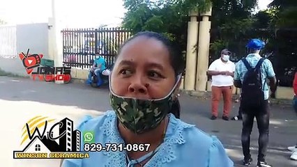 EL HOMBRE LLEGO A SU CASA CON UN MACHETE