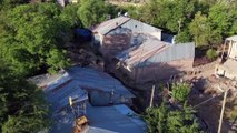 BİNGÖL - Depremde bazı evler hasar gördü