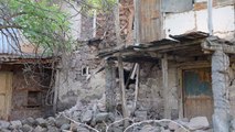 Bingöl’deki depremde, Elazığ’ın 5 köyünde bazı evler hasar gördü