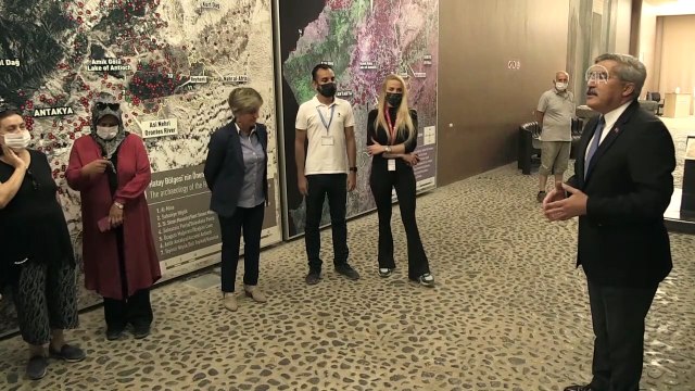 HATAY - TBMM Dijital Mecralar Komisyonu Başkanı Yayman, sosyal medya ağlarının Türkiye'de temsilcilik açmasını değerlendirdi