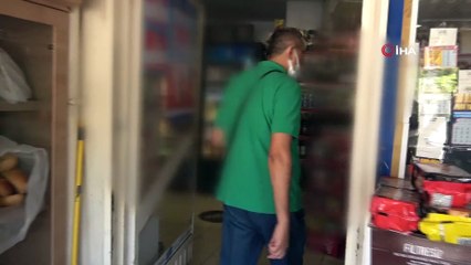 Öğretmen baba elindeki fotoğrafla kayıp oğlunun izini sürüyor