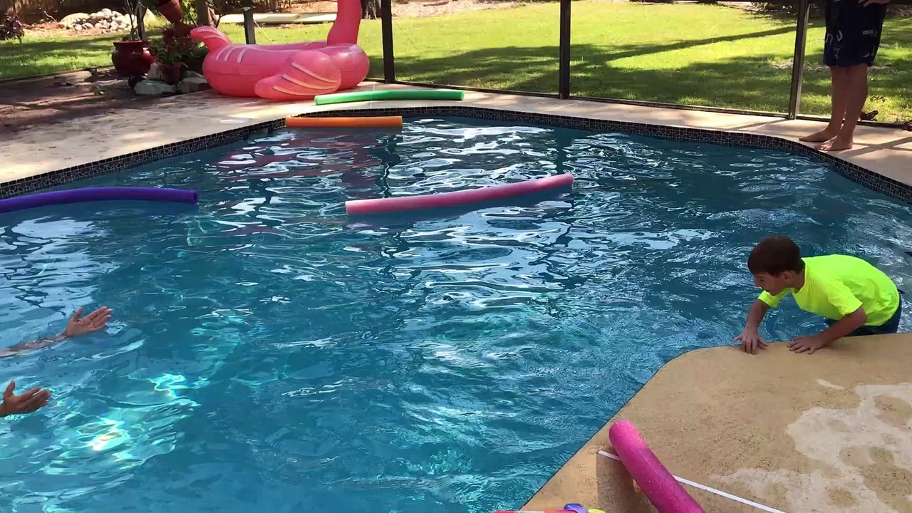 2018 09 15 15 54 12 Pool Dive video Dailymotion