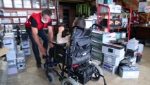 BOLU - Engelli çocuğun arızalı tekerlekli sandalyesi Türk Kızılay tarafından onarıldı