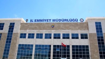 Bir ticari takside 16 bin 458 sentetik hap ele geçirildi