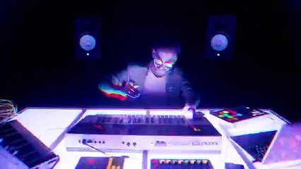 7UP_Madras_Gig_-_Kanne_Kanne___Leon_James___Jonita_Gandhi