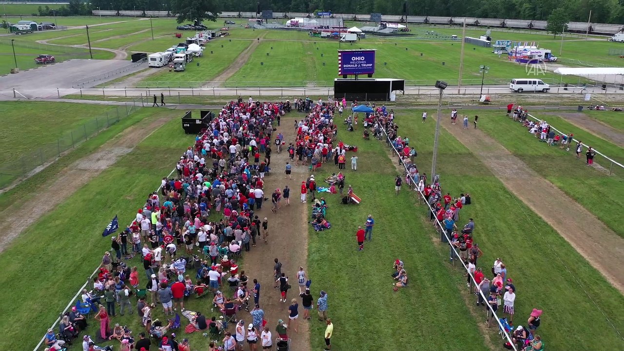 OHIO - Trump destekçileri miting alanına girmek için uzun kuyruklar oluşturdu
