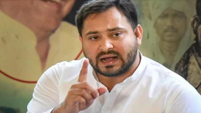 Tejashwi Yadav jibes at Nitish Govt over flood in Bihar