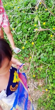 Alodia And Loise Kuha Mona Sila Ng Bulaklak