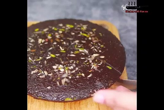 3 Ingrediant Chocolat cake In karahi Eggless and without oven By Kitchen With Harum