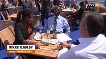 Emmanuel Kwesi Amonoo får fællesskabsprisen i København | Sort humor | Midttrafik | Aarhus | 2016 | TV2 ØSTJYLLAND - TV2 Danmark