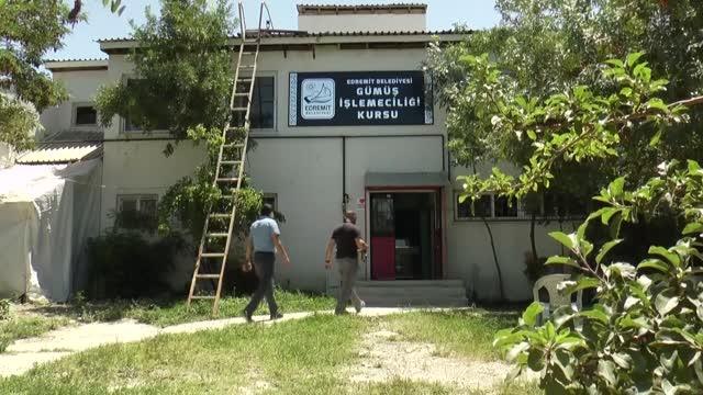 Urartu sanatı savatlı gümüş işlemeciliği belediye eliyle gelecek kuşaklara aktarılıyor