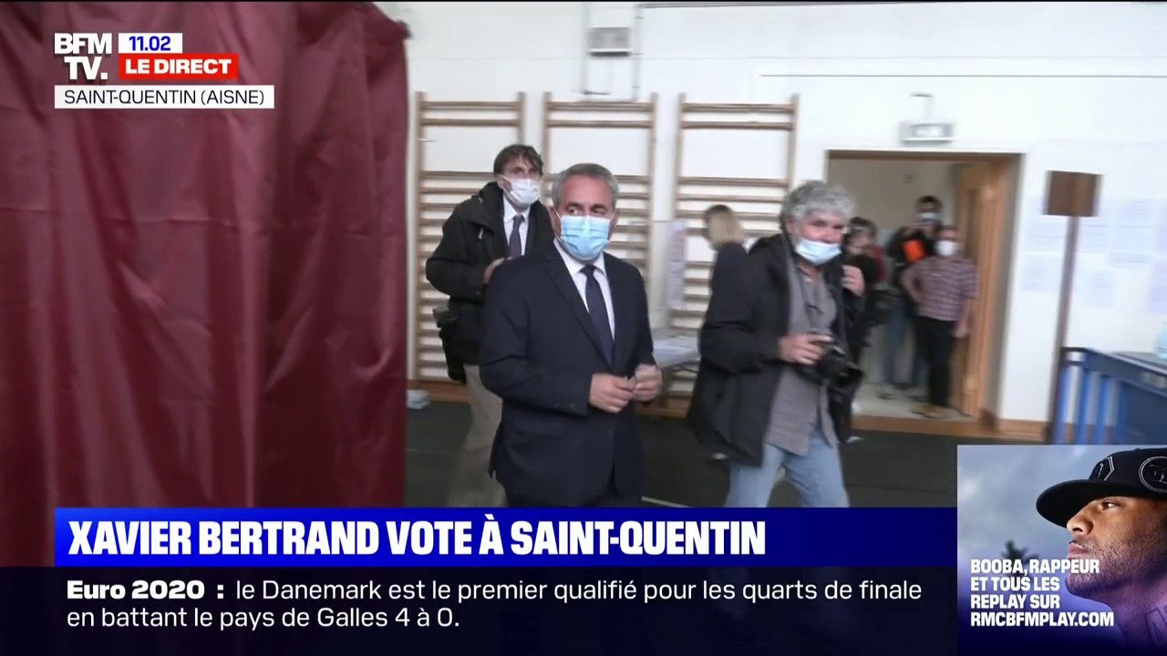 Second tour des régionales: Xavier Bertrand vote à Saint-Quentin dans l'Aisne