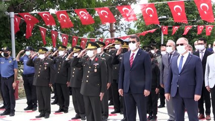 SİVAS - Atatürk'ün Sivas'a gelişinin 102. yıl dönümü kutlandı