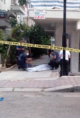 SICAKTAN BUNALINCA DİNLENMEK İÇİN OTURDUĞU YERDE ÖLDÜ