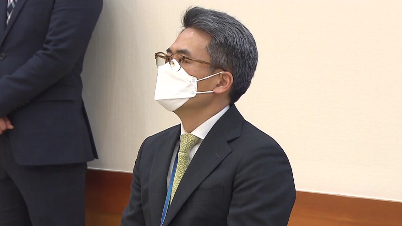 靑, 부동산 악재 '곤혹'...여야, 대권 경쟁 본격화 / YTN