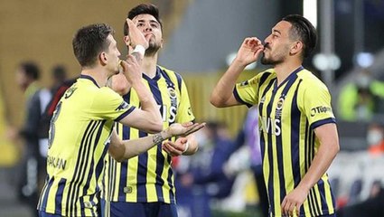 Doyasıya eğlendiler! Fenerbahçe'nin yıldızlarının horon teptiği anlar yoğun ilgi gördü