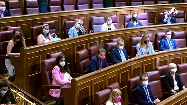Homenaje a víctimas del terrorismo en el Congreso con ausencia de PP y Vox