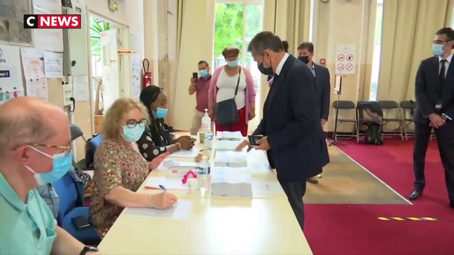 Le vote des personnalités politiques